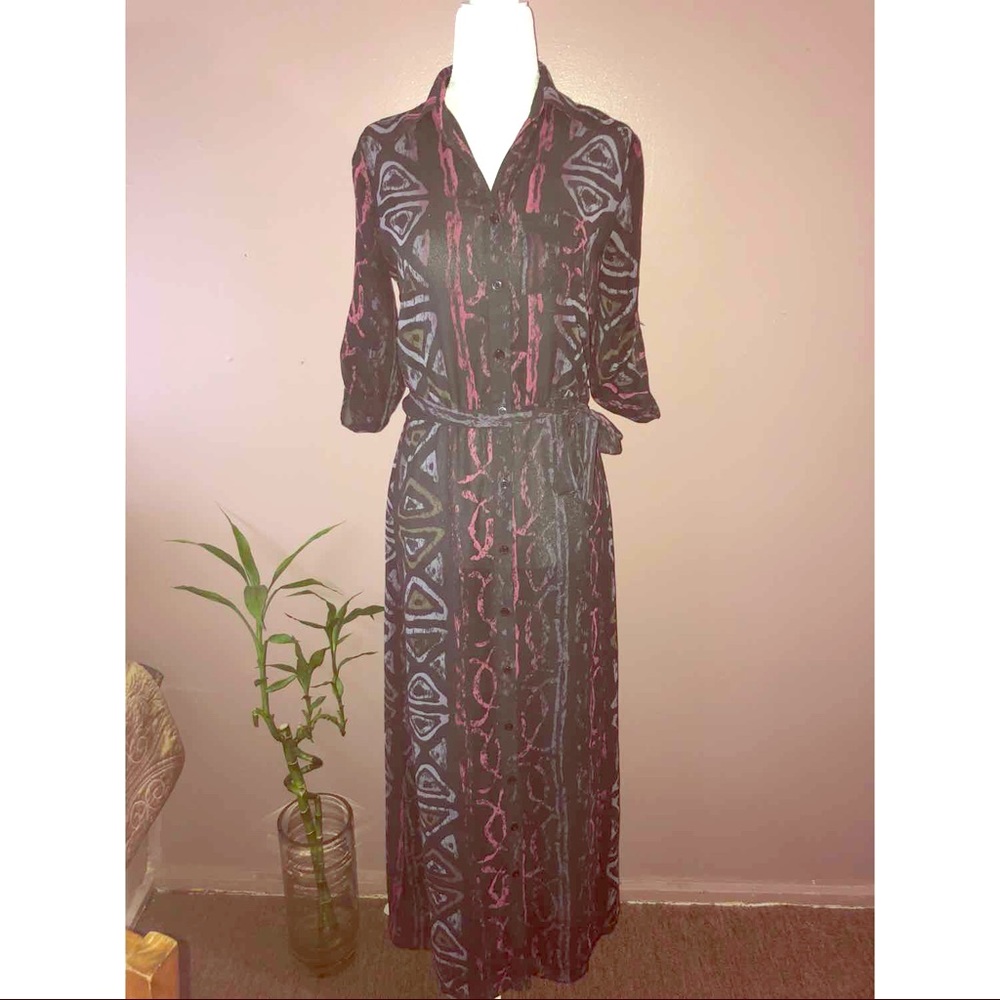 Maxi Pattern Dress - Picture 2 of 7